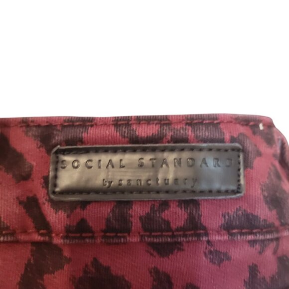 Social Standard by Sanctuary Skinny Leg Jeans Animal Print - Picture 5 of 8